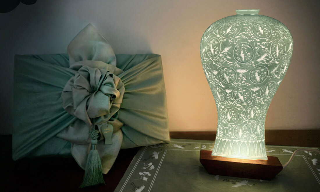 Unique Chuseok Gift] Worldmaster's Moon Jar & Celadon Lamp by HIPT