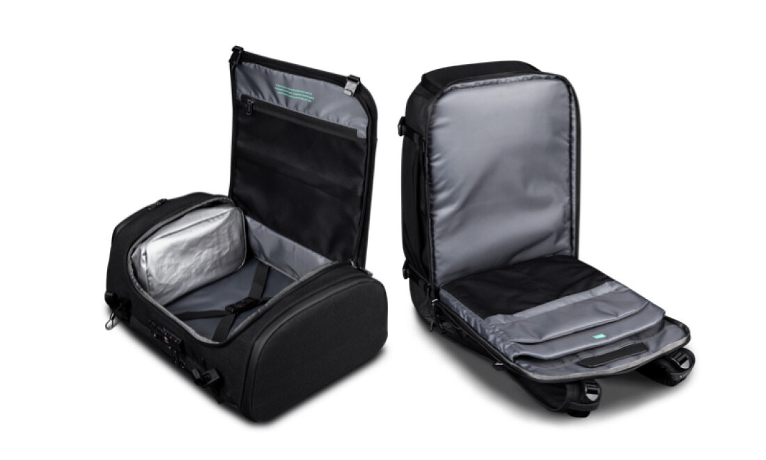 KORIN] One Backpack for Travel and Work! The Expandable Security