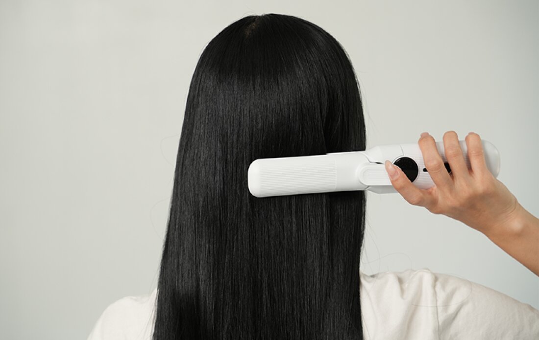 誰も真似できない「3ヘッド交換式」コードレスヘアアイロン！根元
