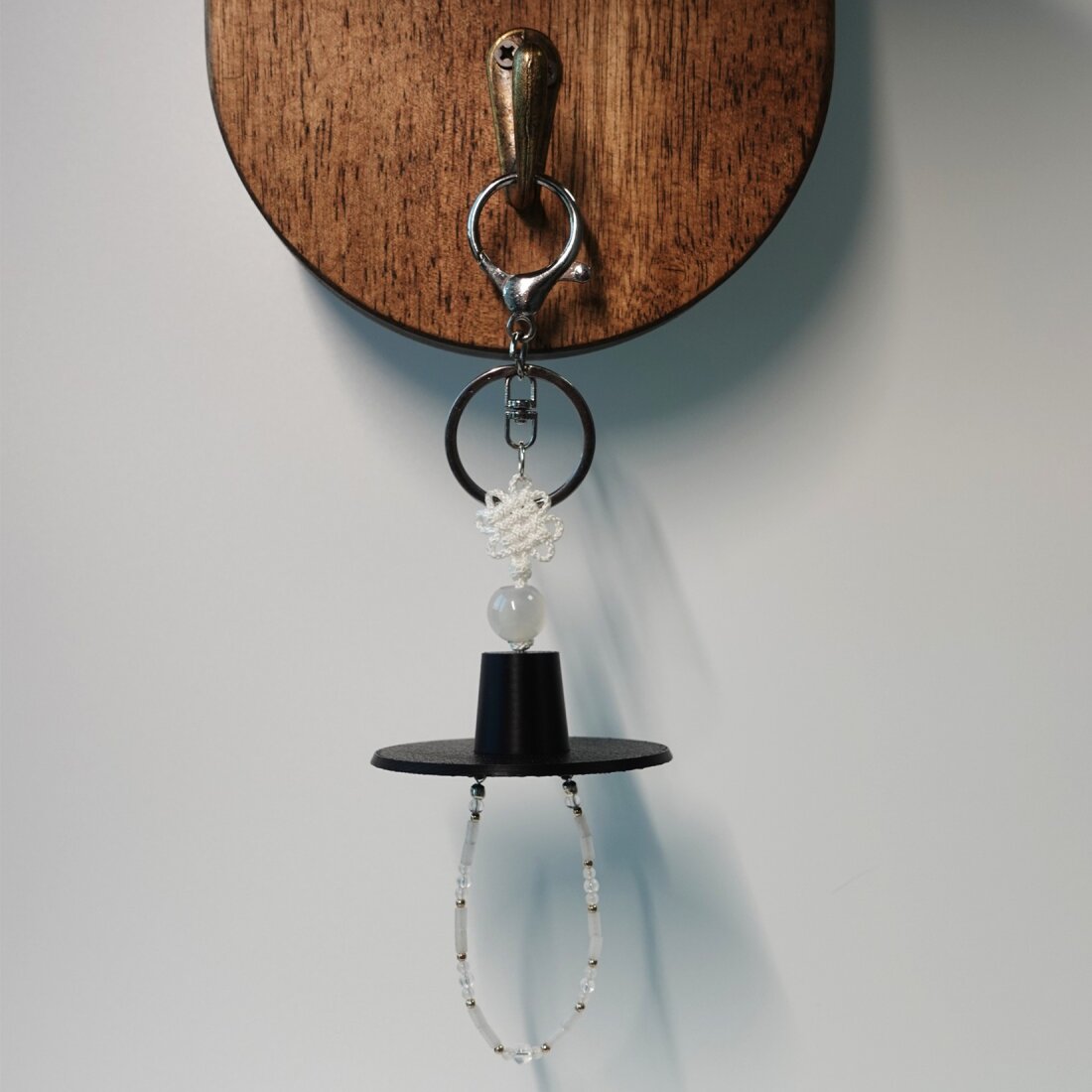 Monochrome Scholar Gat Keyring & Floral Norigae Keychains by Josun